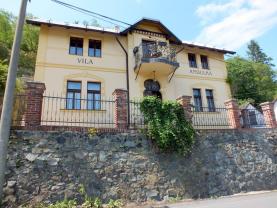 Prodej, rodinný dům, 5+1, 250 m2, Štěchovice, ul. V Bráně