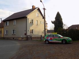 Prodej, rodinný dům, 250 m2, pozemek 1343 m2, Holýšov