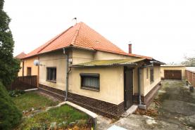 Prodej, rodinný dům, 776 m2, Plaňany, ul. Husova