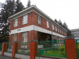 Pronájem, kancelář, Pardubice, ul. S. K. Neumanna