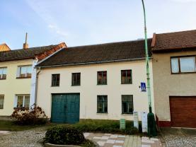 Prodej, rodinný dům, 343 m2, Těšetice