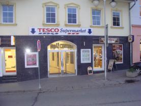 Pronájem, obchodní prostor, Tišnov, ul. nám. Komenského