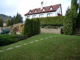 Prodej, rodinný dům 7+2, 302 m2, Kadaň, ul. Třešňová