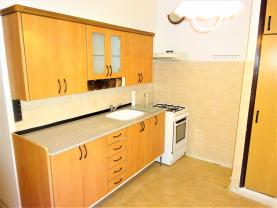 Prodej, byt 2+1, 52 m2, Sokolov, ul. Heyrovského