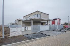 Pronájem, rodinný dům, 5+kk, 160 m2, Praha, ul. Statková