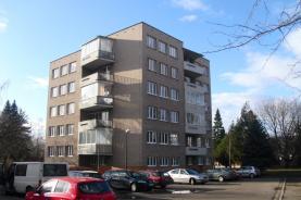 Pronájem, byt 3+1, 83 m2, Hradec Králové, ul. Na Občinách