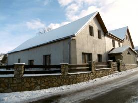 Prodej, rodinný dům, 5+1, 1079 m2, Horní Žďár