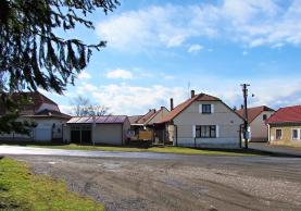 Prodej, rodinný dům 3+kk, 463m2, Hostomice