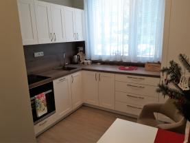 Pronájem, byt 4+1, 85 m2, Šternberk, ul. Uničovská