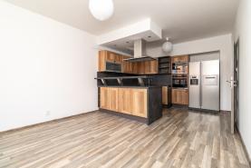 Pronájem, byt 3+kk, 87 m2, Praha 4 - Michle