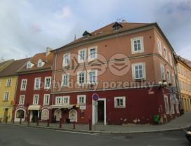Prodej, byt 3+1, restaurace, 95 m2, Cheb, ul. Smetanova