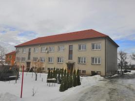 Prodej, byt 3+1, Předín