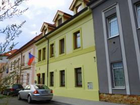 Pronájem, kancelářské prostory + byt 3+1, 178 m2, Plzeň