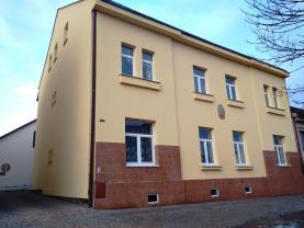 Pronájem, byt 3+1, 75 m2, Hradec Králové