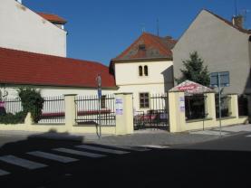 Pronájem, nebytové prostory, Louny, ul. Na Valích