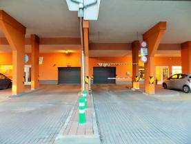 Prodej, garážové stání, 18 m2, Praha 9, ul. Poděbradská