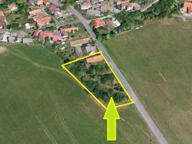Prodej, pozemek 2030 m2 Spálené Poříčí-Číčov