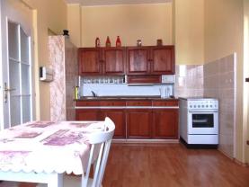 Prodej, byt 3+1, 77 m2, Karlovy Vary, ul. Dlouhá