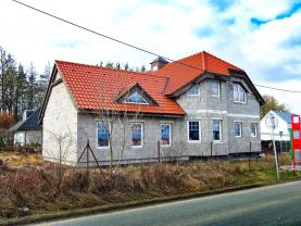 Prodej, rodinný dům, 1329 m2, Úvaly, ul. Zálesí