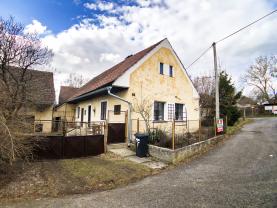 Prodej, chalupa 2+kk, 719 m2, Týniště