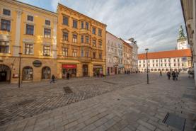 Pronájem, byt 3+2, 135 m2, Olomouc, centrum, pro studenty