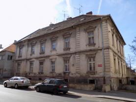 Prodej, rodinný dům, 260 m2, OV, Žatec, ul. Studentská