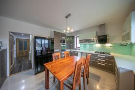 Prodej, rodinný dům 5+kk, 911 m2, Klopina - Veleboř