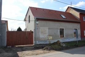 Prodej, rodinný dům, 573 m2, Zlonice- Břešťany