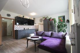 Prodej, byt 3+kk, OV, 75 m2, Holubice