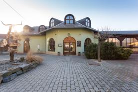 Prodej, restaurace, 1500 m2, Stěbořice