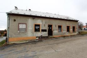 Prodej, rodinný dům 6+2, 226 m2, Dolany