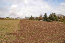 Prodej, stavební parcela, 1334 m2, Tmaň - Lounín