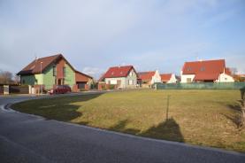 Prodej, pozemek, 650 m2 , Holohlavy