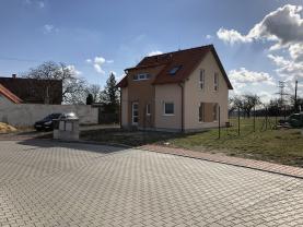 Prodej, rodinný dům 4+1, 585 m2, Smečno, ul. Za Školou