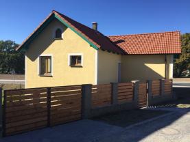 Prodej, rodinný dům 3+1, 389 m2, Cetoraz