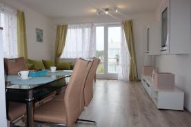 Pronájem, byt 2+kk, 60 m2, Velký Osek u Kolína