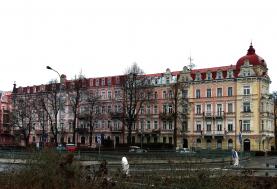 Prodej, byt 4+1, OV, 127 m2, Karlovy Vary, nábř. J. Palacha