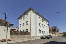 Prodej, byt 3+kk, 85 m2, Plaňany, ul. Komenského