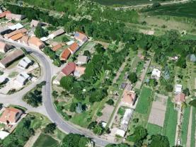 Building lot, 1727 m2, Louny, Peruc