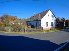 House, Pelhřimov, Počátky