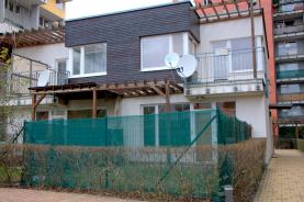 Flat 4+kk for rent, 156 m2, Praha 9, Praha