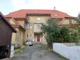 Flat 4+1, 139 m2, Domažlice, Holýšov, Jiráskova třída