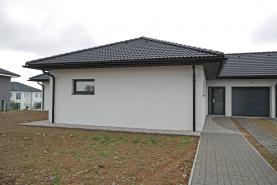 House, Praha-západ, Trnová