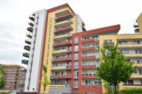 Prodej, byt 3+1, 373 m2, Praha, ul. Miroslava Hajna
