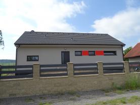 Prodej, rodinný dům 4+kk, 721 m2, Březová