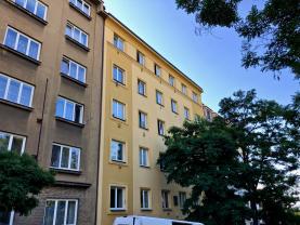 Pronájem, byt 2+1, Praha 3, ul. náměstí Jiřího z Lobkovic