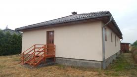 House, Olomouc, Pňovice