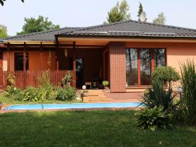 House, Karviná, Petřvald