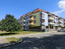 Flat 1+kk for rent, 36 m2, Praha 4, Praha, Starochodovská