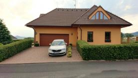 House, Litoměřice, Trnovany